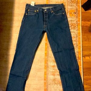 Mens Levi’s shrink to fit 501 - 36 x 36 (fit like a 35 x 34)